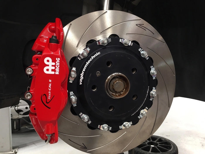 Vagbremtechnic Front Brake Kit 4 Piston AP Racing Calipers with 362x32mm 2-Piece Discs And Ferodo DS2500 Pads (MQB)