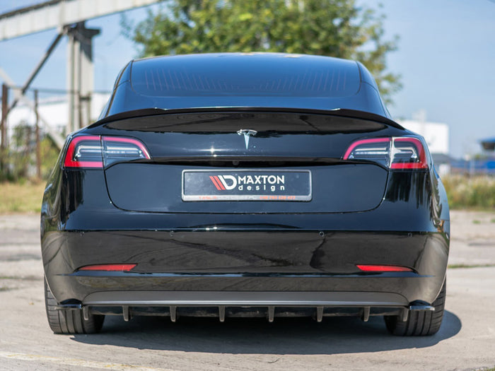 Tesla Model 3 (2017-) Rear Valance - Maxton Design