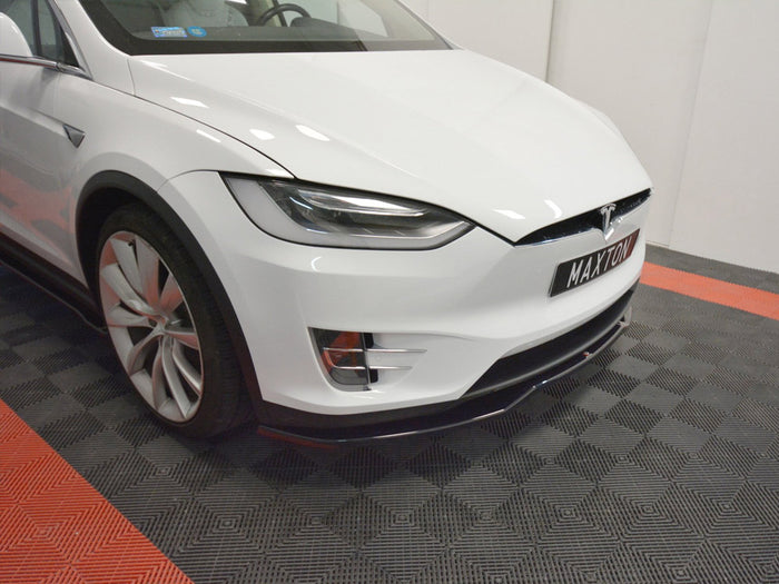 Tesla Model X (2015-) Front Splitter V.2 - Maxton Design