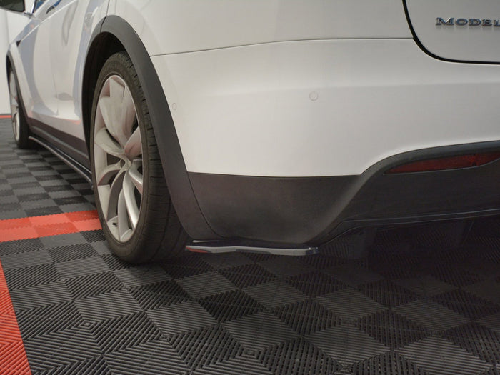 Tesla Model X (2015-) Rear Side Splitters V.2 - Maxton Design