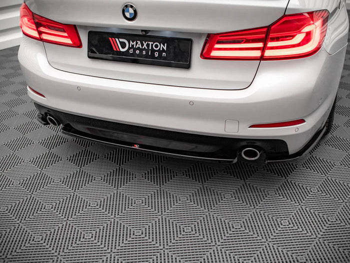 BMW 5 G30 (2017-2020) Central Rear Splitter - Maxton Design