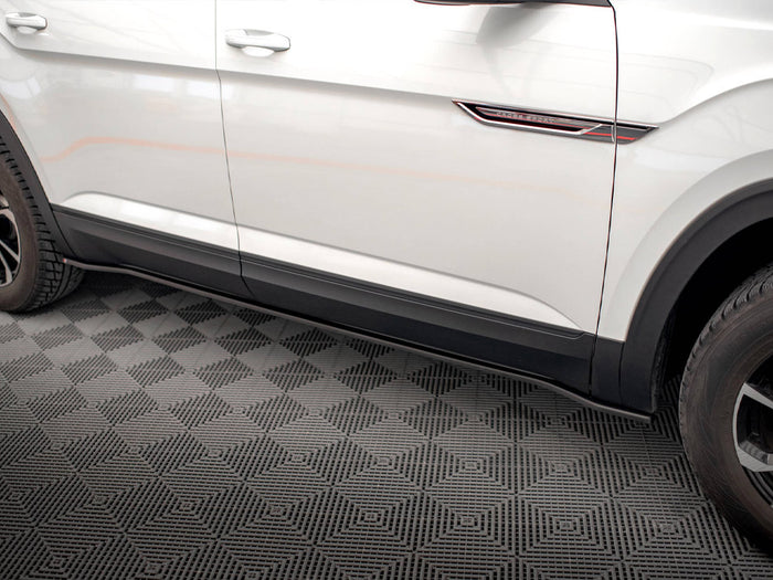 VW Atlas Cross Sport (2020-) Side Skirts Diffusers - Maxton Design