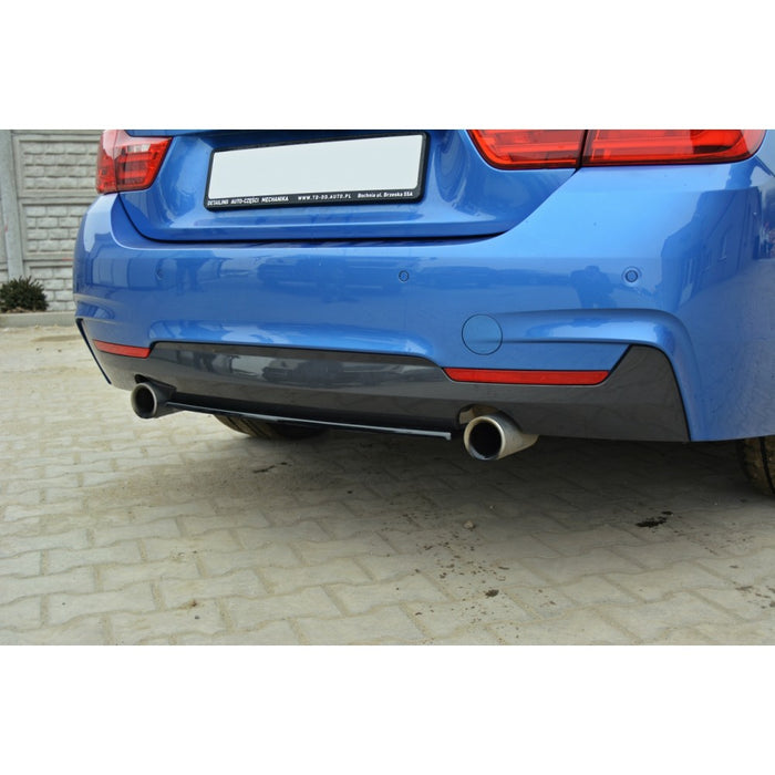 Maxton Design Central Rear Splitter with no bars on the BMW 4 F32 M-PACK